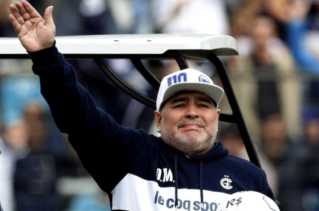 Hijos de Diego Maradona lanzan fundación con su nombre y construirán un mausoleo Hijos de Diego Maradona lanzan fundación con su nombre y construirán un mausoleo